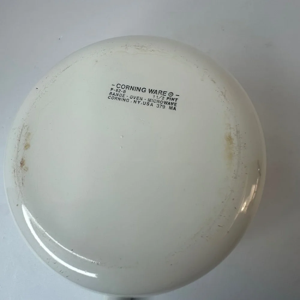 Corning Ware Spice O Life P-82-B 1.5 Pint Saucepan with Pyrex Lid La Marjolaine